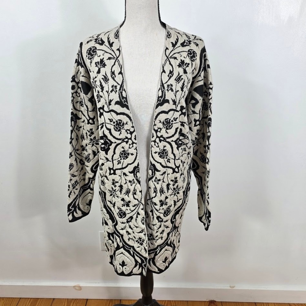 Stradivarius Womens Black Cream Damask Floral Jacquard Longline Cardigan S NEW